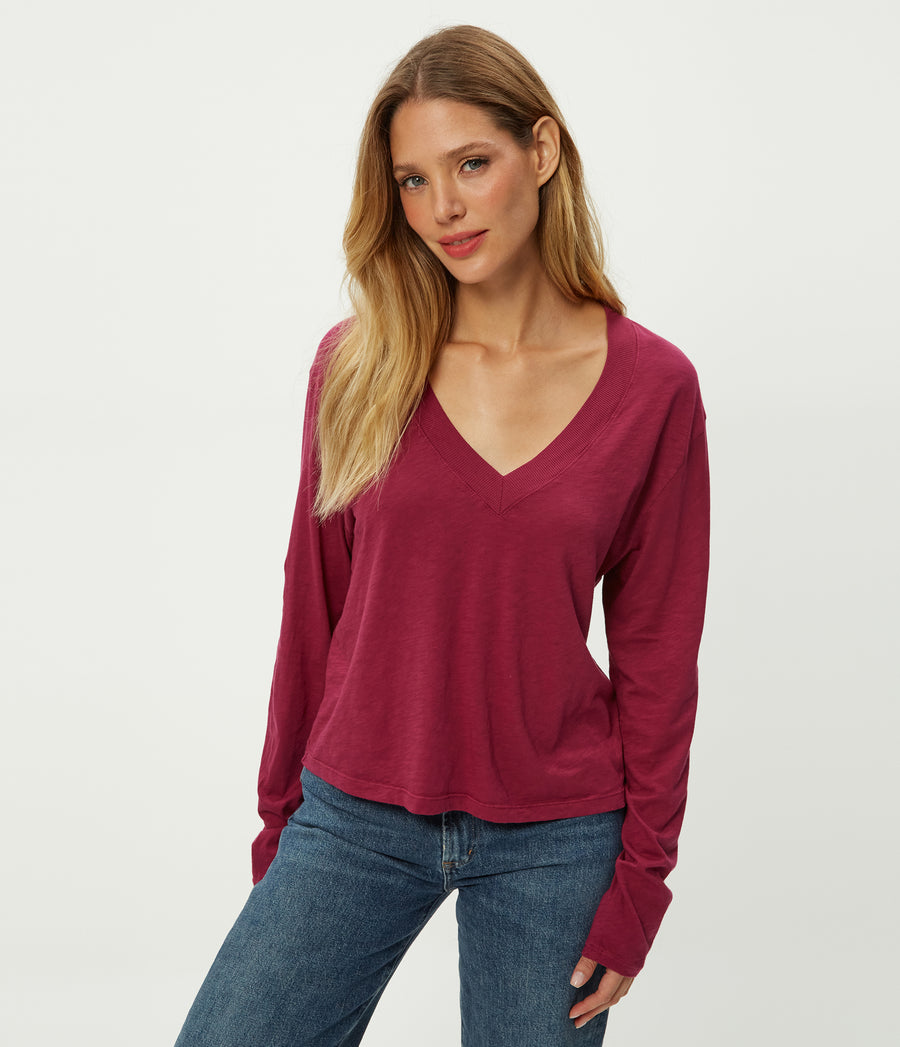 Brea Cropped V-Neck Tee in RUBY RED Combo Close up View #RUBY