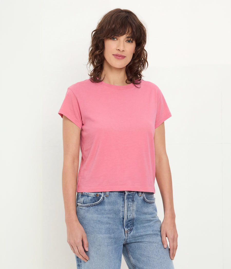 Grayson Cropped Tee in DRAGONFRUIT Pink Side View #DRAGONFRUIT