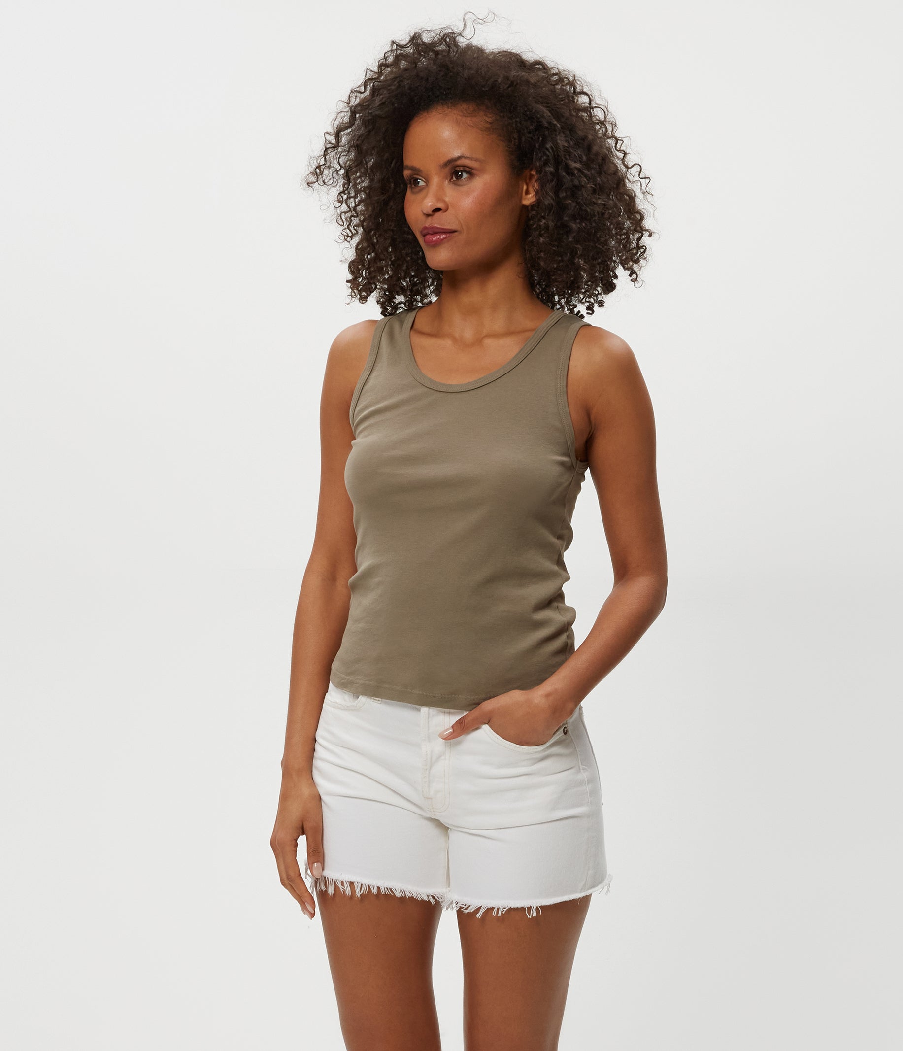 売れ筋商品|||オニール カットソー トップス レディース Juniors' Board Shrine Scoop-Neck Tank Top Smoked Pearl b4ba4ad1-f29e-4071-9758-