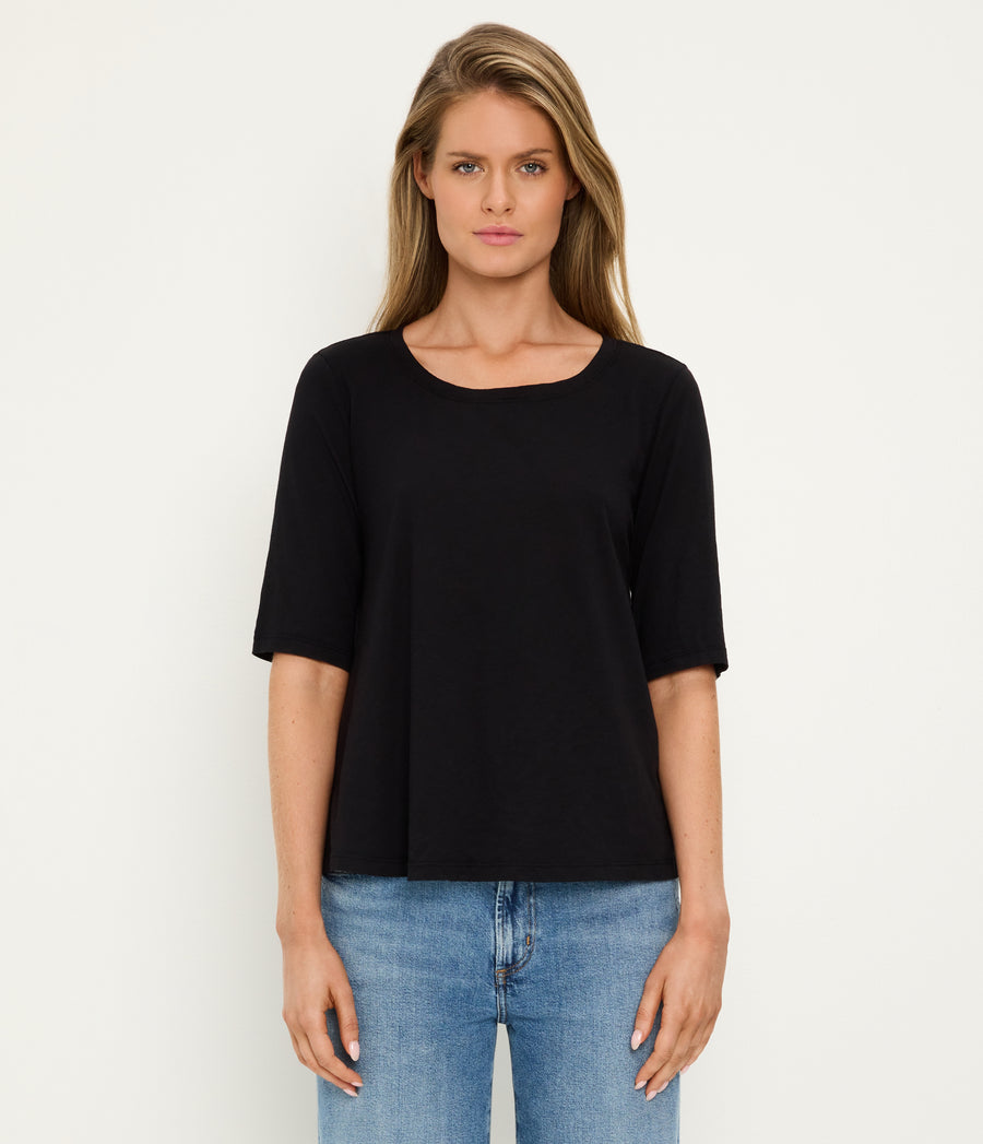 Dua Supima Tee in Black  Full Body View #BLACK
