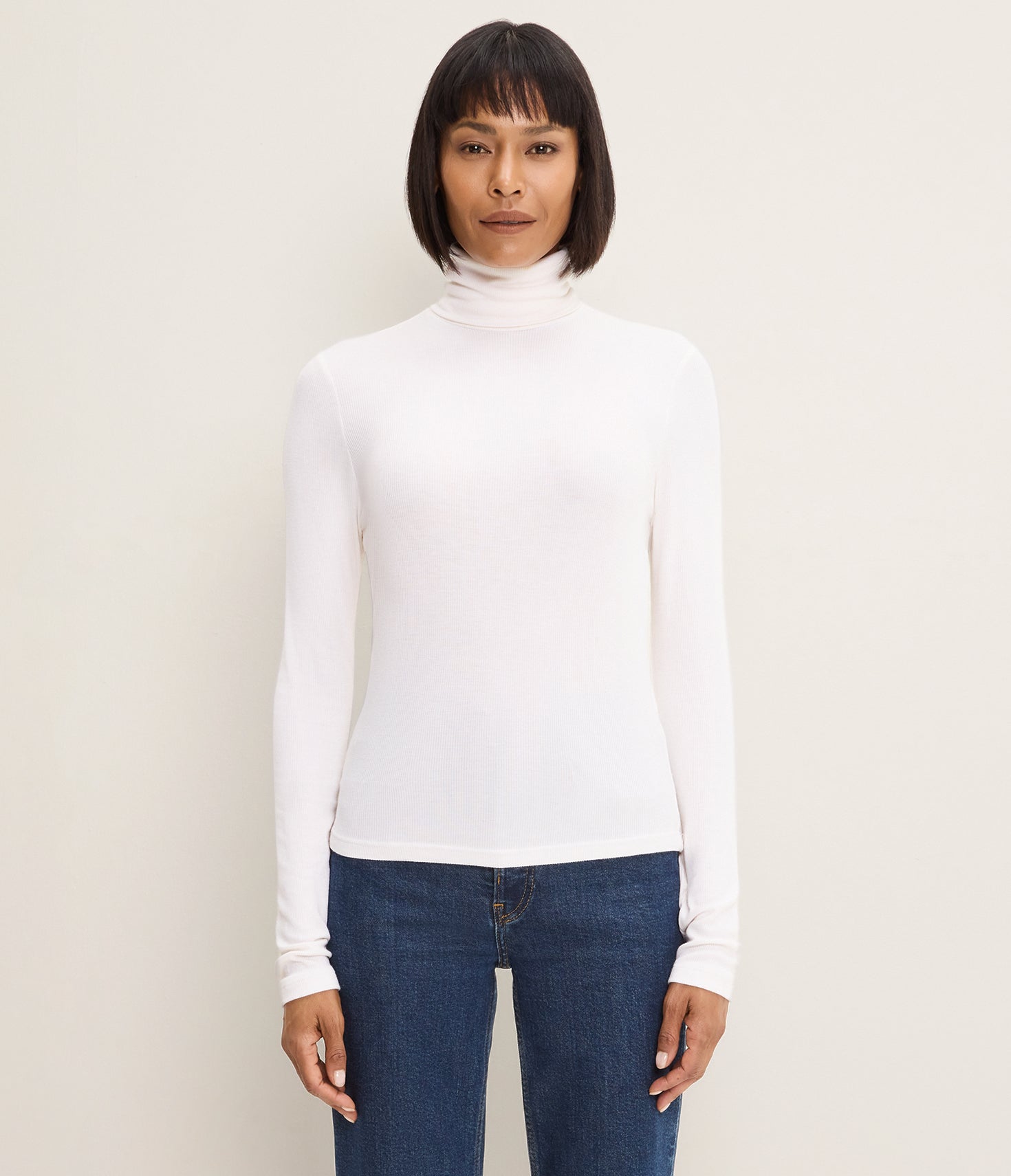 Tara Crop Turtleneck