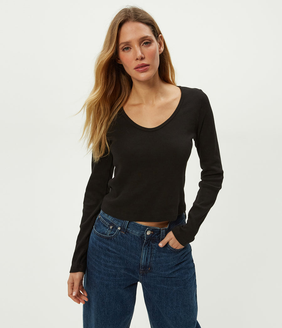 Lizzie V-Neck Long Sleeve Tee in Black Close up View #BLACK