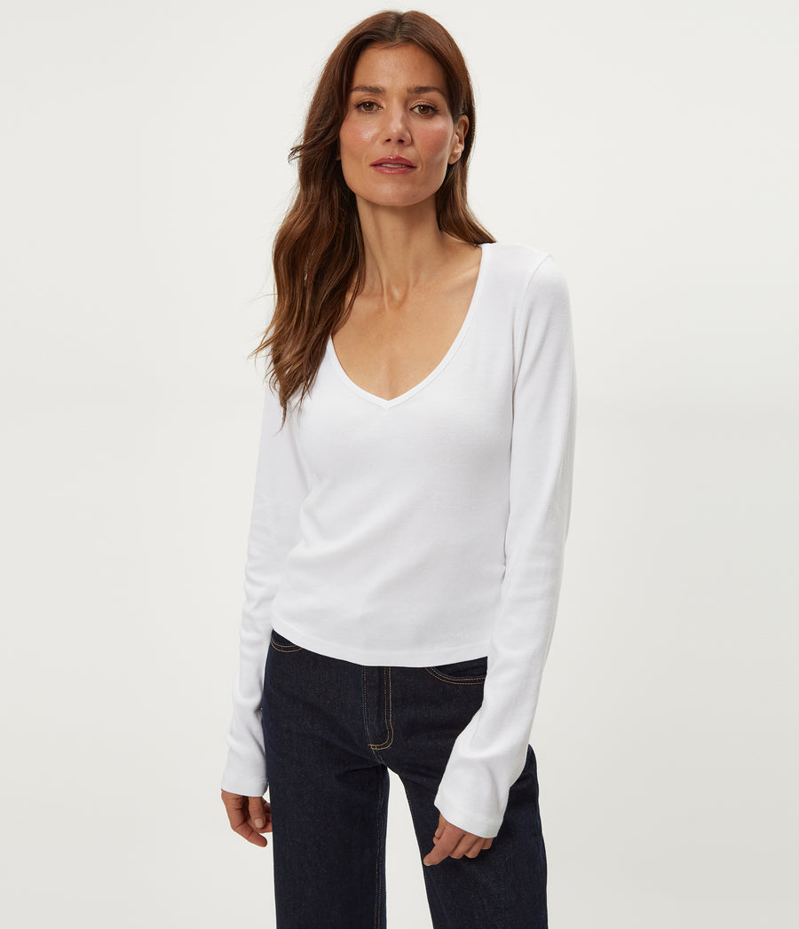 Lizzie V-Neck Long Sleeve Tee in White Close up View #WHITE