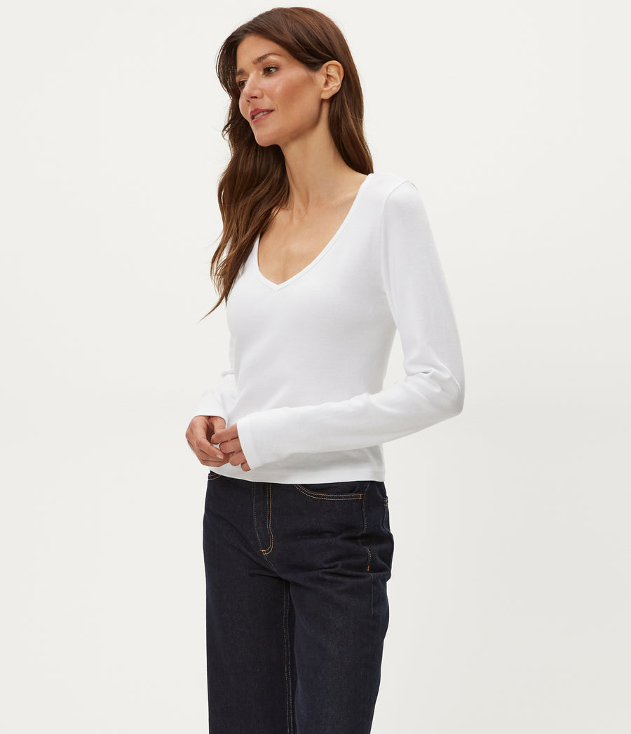 Lizzie V-Neck Long Sleeve Tee in White Side View #WHITE
