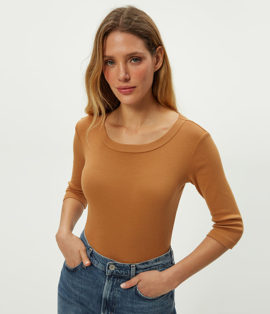 Dot 3/4 Sleeve Tee in Cumin Brown Close Up View #CUMIN