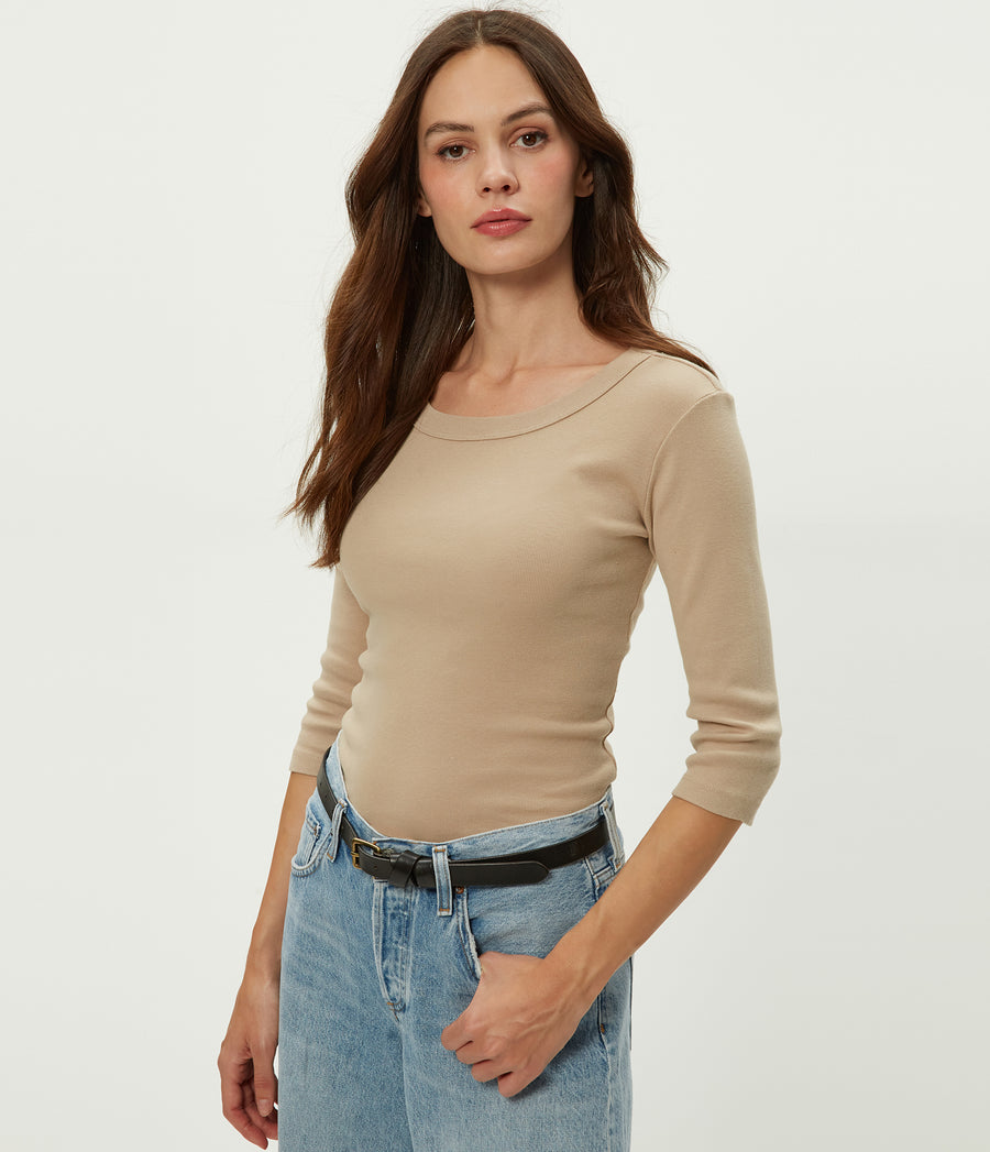 Dot 3/4 Sleeve Tee in MACADAMIA Beige Close up View #MACADAMIA