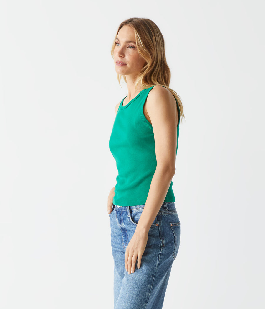 Kendall Cropped Tank in Kelly Green Side View #KELLY