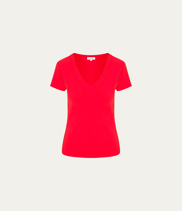 Nikki V-Neck Tee in SAMBA RED Close up View #SAMBA