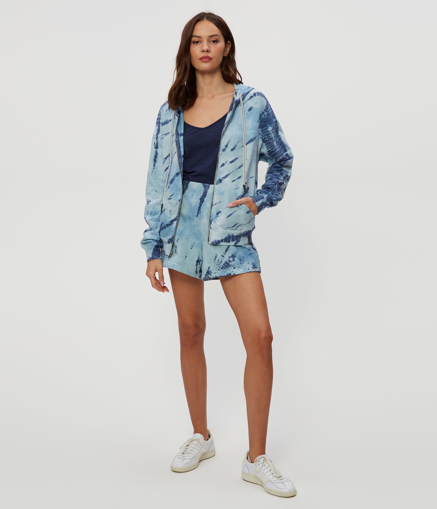 イオニオンジョイ Helene Small Saddle Crossbody | Joy Susan