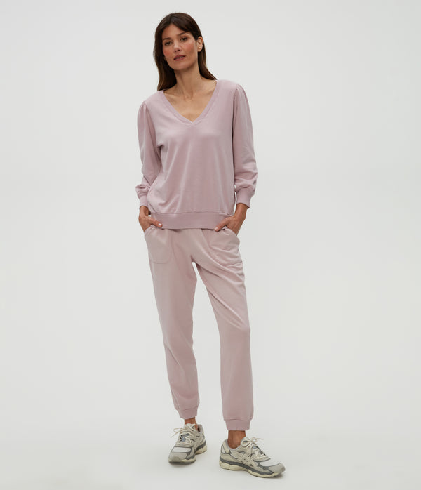 Kit V-Neck Sweatshirt in Sachet Pink Full Body View #SACHET