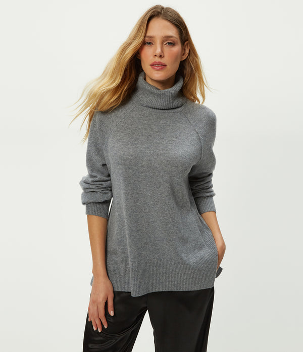 Tegan Cashmere Turtleneck in Heather Grey Grey Full Body View #HEATHER GREY