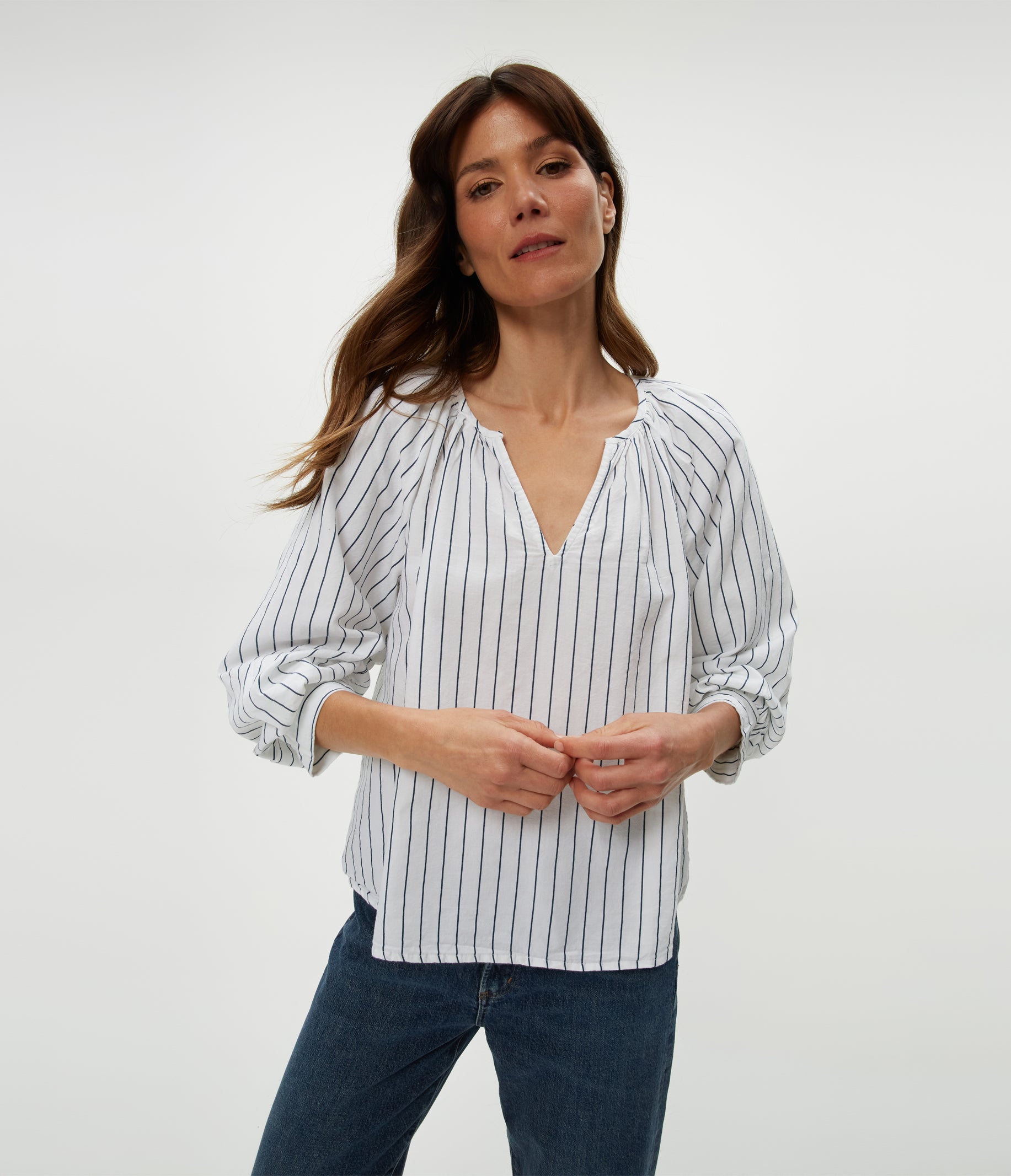 トップス Mocmoc blouse/Navy jnhearts Mocmoc blouse/Navy jnhearts