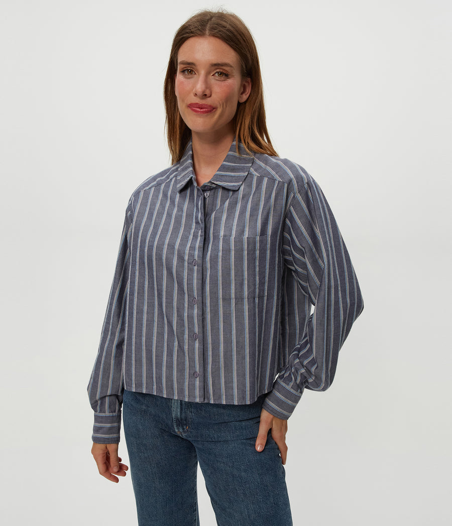 Scarlet Cropped Button Down Shirt in BLUE GREEN MULTI Side View #BLUE GREEN MULTI