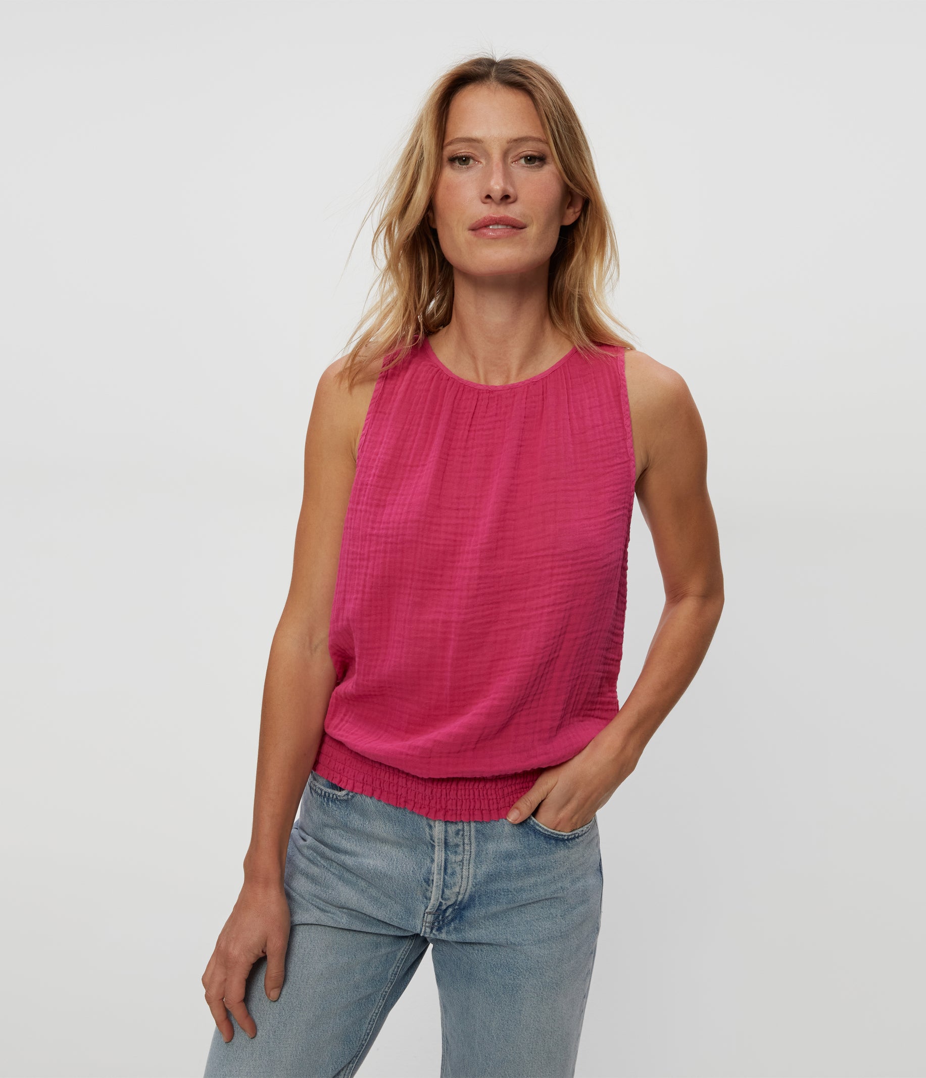 (取寄) マイケル スターズ レディース ジャネル タイ ネック タンク Michael Stars women Janelle Tie Neck Tank Olive Maribel Square Neck Tank
