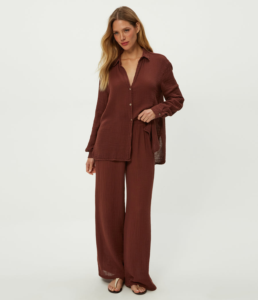 Susie Gauze Pant in ESPRESSO Brown Close Up View #ESPRESSO
