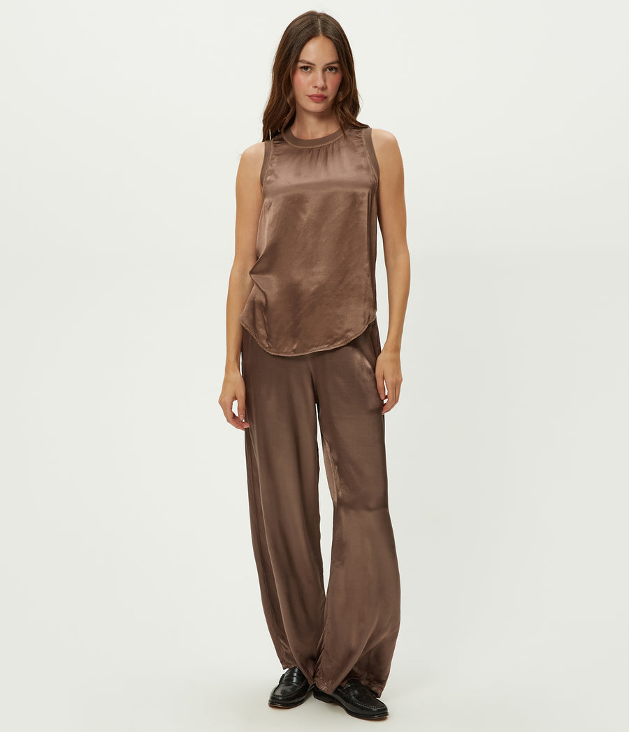 Petite Cyrus Pant in Cobblestone Brown Full Body View #COBBLESTONE