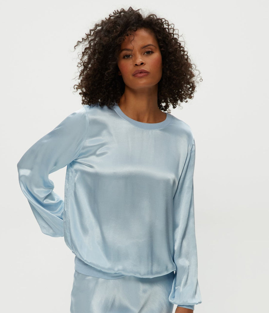 Ariel Sweatshirt in Fountain Blue Close Up View #FOUNTAIN