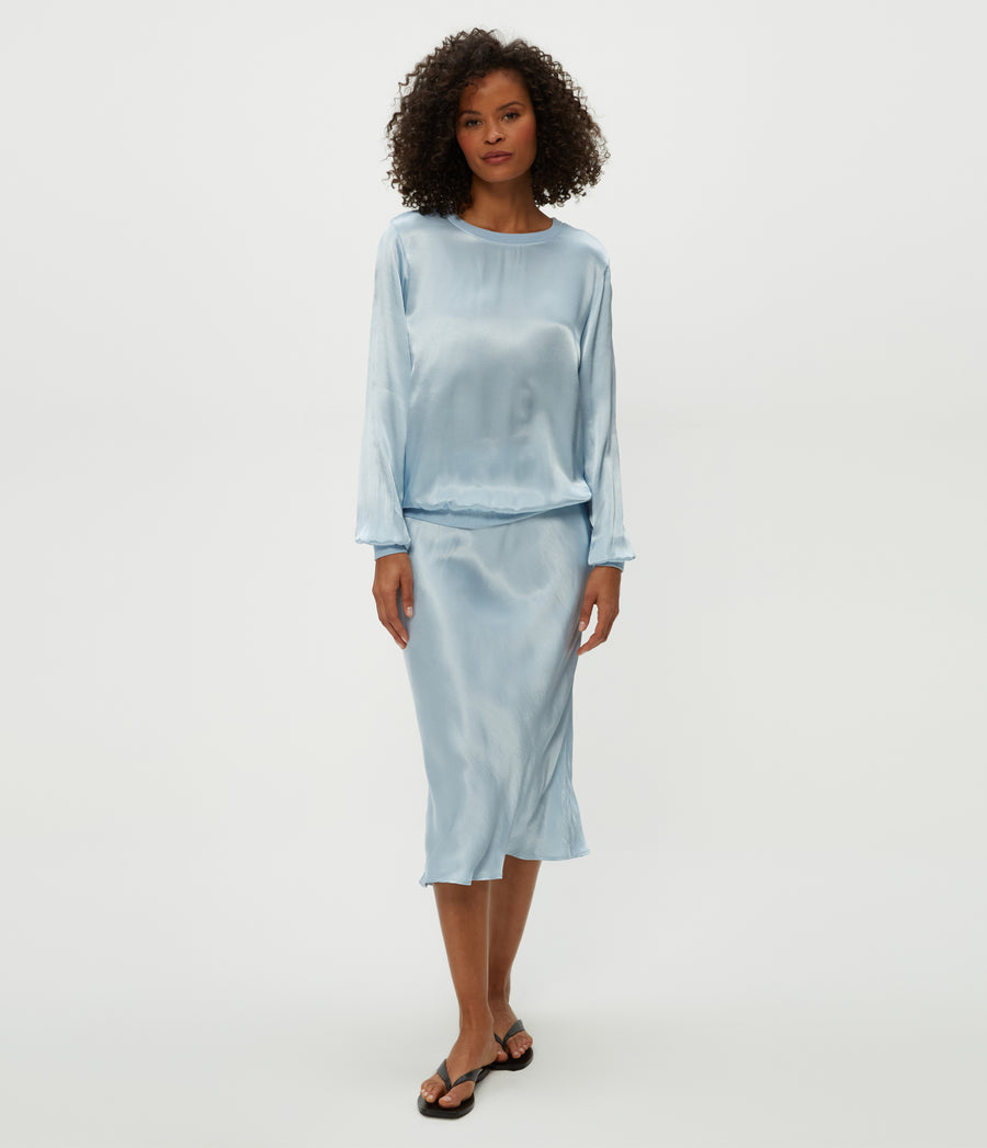 Ariel Sweatshirt in Fountain Blue Full Body View #FOUNTAIN