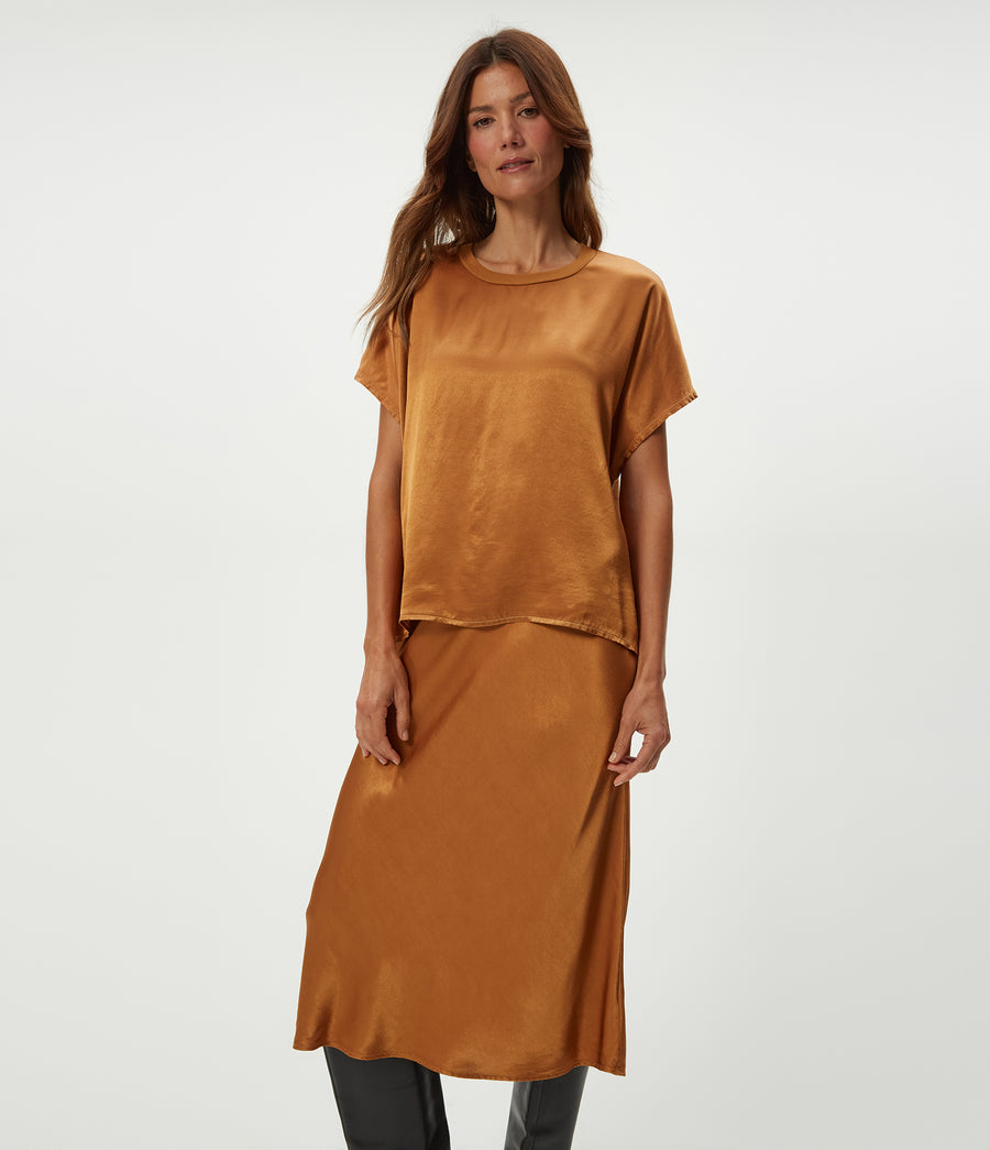 Flow Satin Tee in Cumin Brown Side View #CUMIN