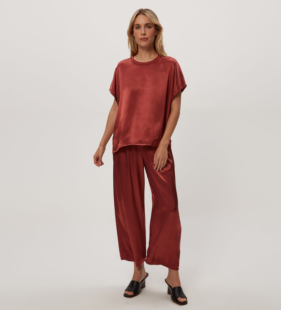 Sacha Satin Cropped Pant in MUSE ORANGE Combo Full Body View #MUSE