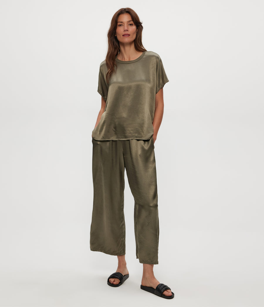 SACHA CROPPED PANT in Olive Green Full Body View #OLIVE