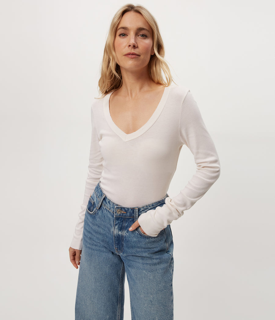 Molly V-Neck Tee in CHALK White Full Body View #CHALK