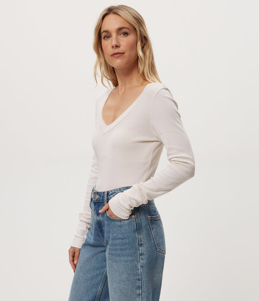Molly V-Neck Tee in CHALK White Side View #CHALK