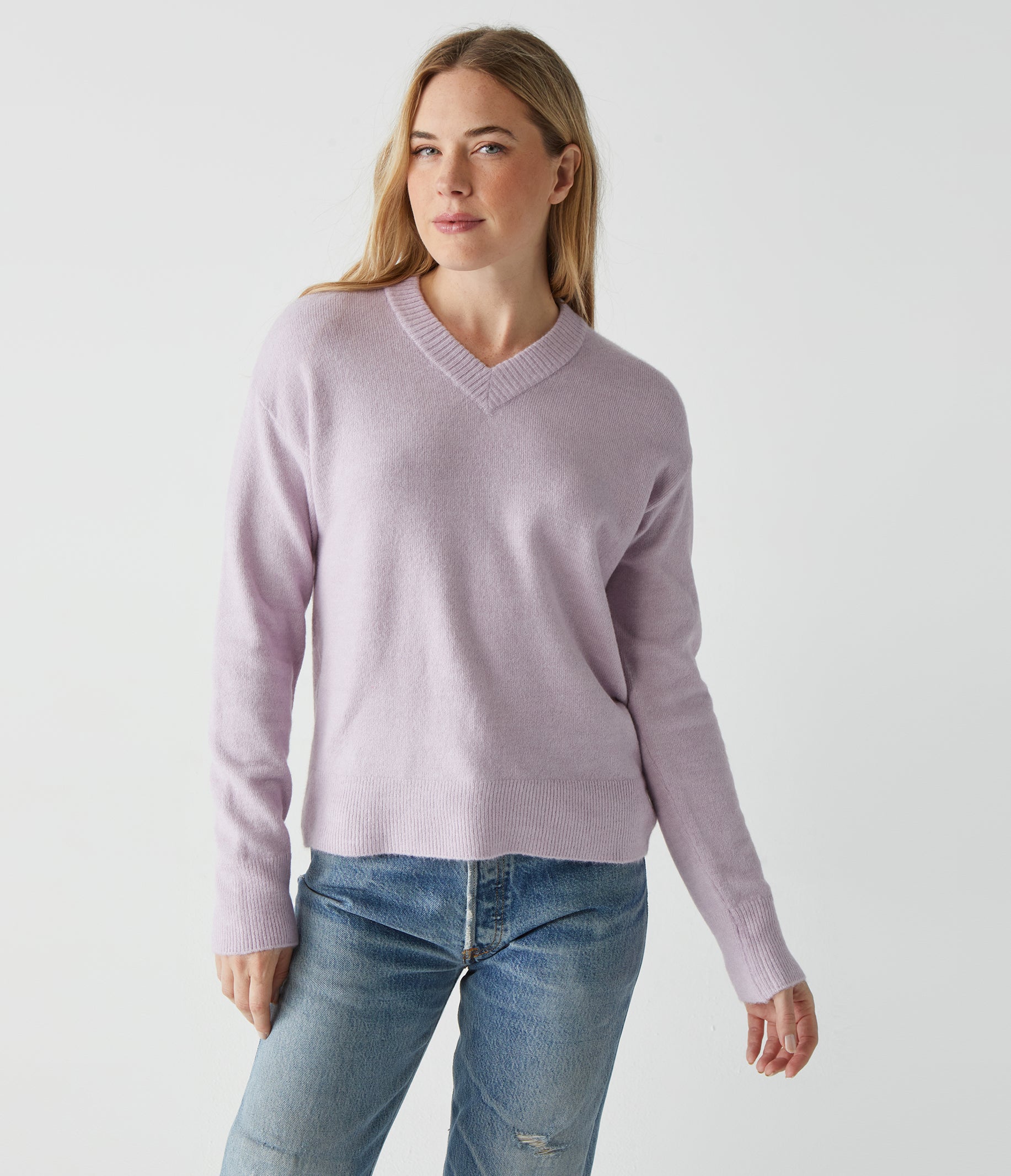 Light pullover online sweater