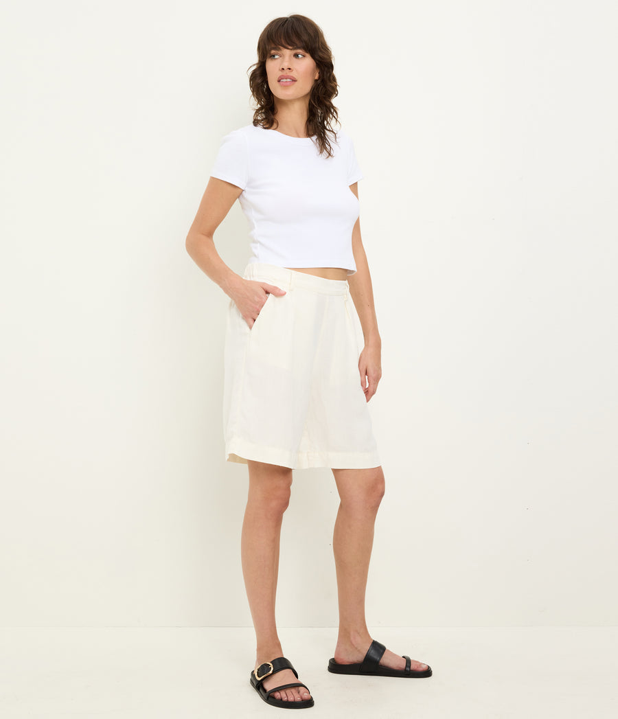 Lacey Linen Short in Parchment White Side View #PARCHMENT