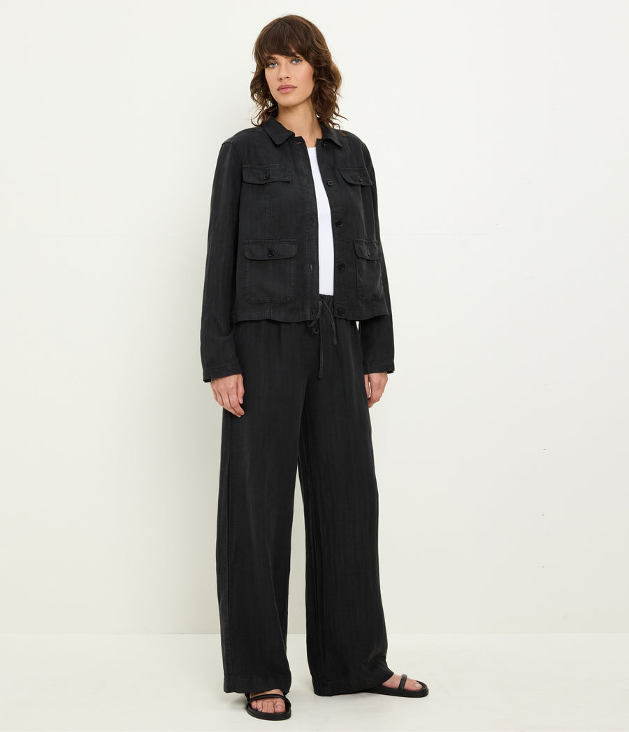 Nash Linen Jacket in Black Side View #BLACK